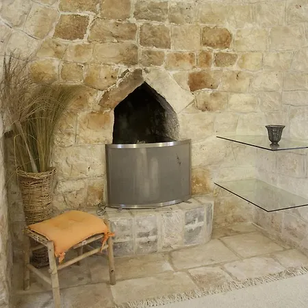 Trullo Dell'attore Country house